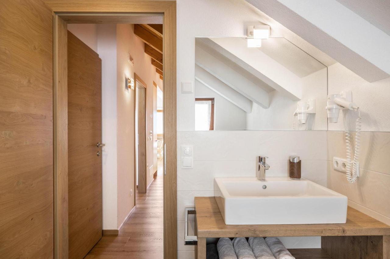 Ciasa Funtanies Sas Dla Crusc Apartman San Martino in Badia Kültér fotó